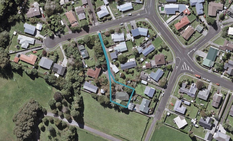 11 Tainui Terrace, Inglewood, Inglewood - Carousel 1