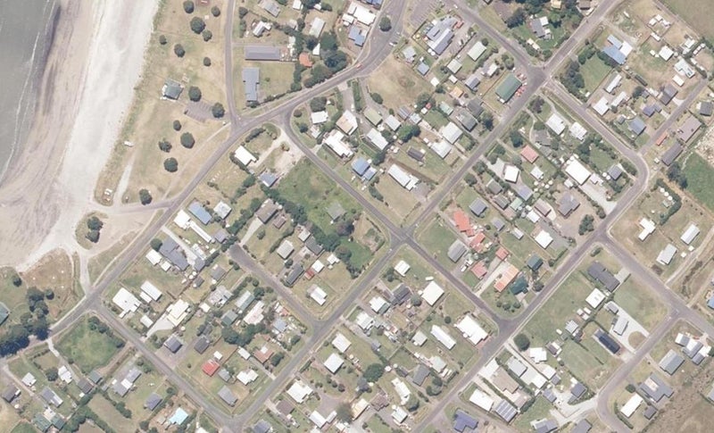 6 Domett Street, Mahia, Māhia - Carousel 1