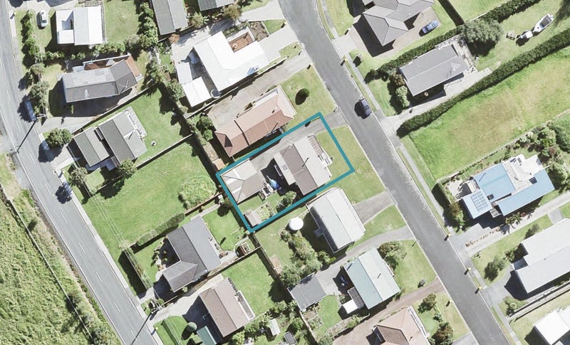 37 Mera Road, Algies Bay, Warkworth - Carousel 1