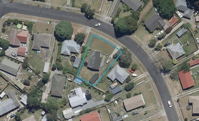 52 Winstone Avenue, Chartwell, Hamilton - Carousel 1