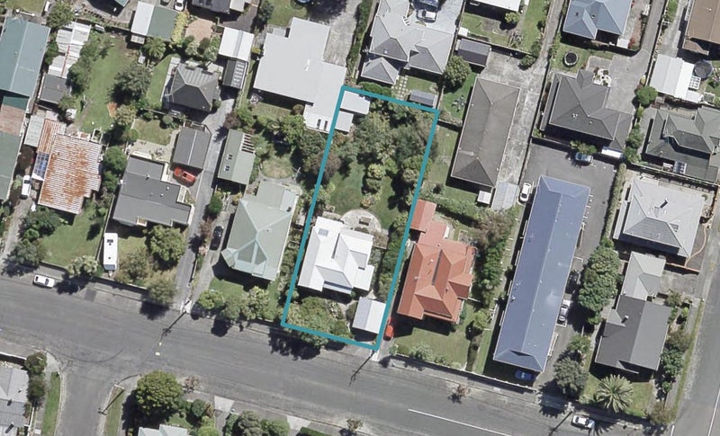 40 Whites Line, WOBURN, LOWER HUTT - Carousel 1