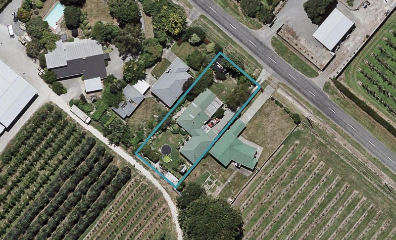 36 Tollemache Road East, Longlands, Hastings - Carousel 1