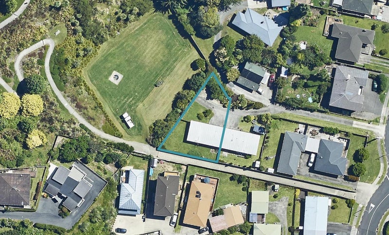 12B Landscape Road, Otumoetai, Tauranga - Carousel 1