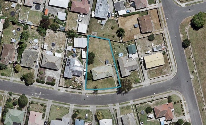 29 Curling Crescent, Onekawa, Napier - Carousel 1