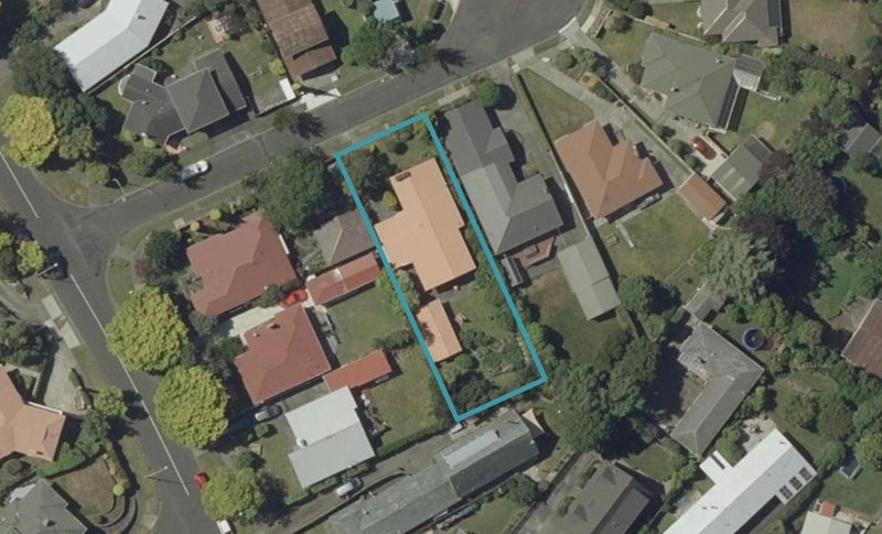 4 Athlone Place, Hokowhitu, Palmerston North - Carousel 1