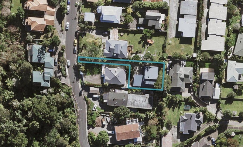 10A Valley Road, Northcote, Auckland - Carousel 1
