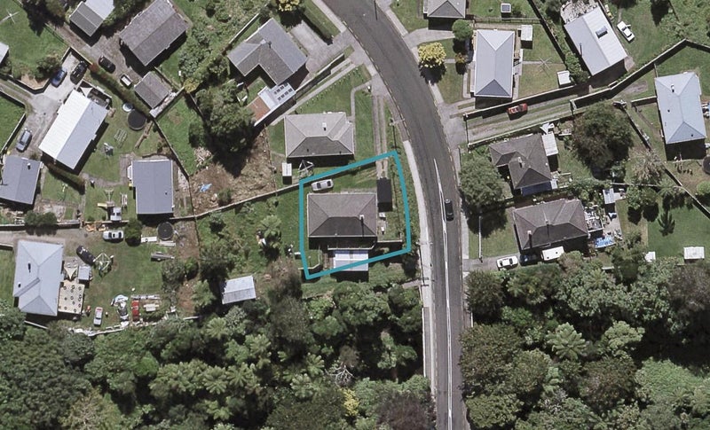 59 Parsons Street, Frankleigh Park, New Plymouth - Carousel 1