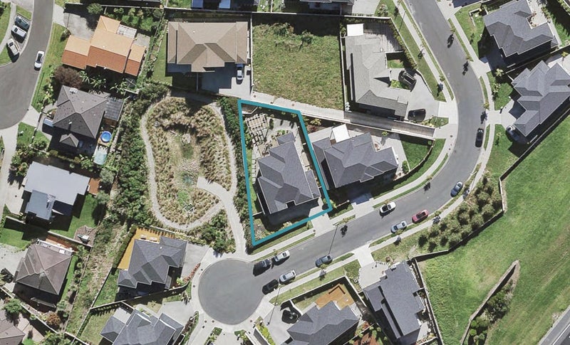 49 Huntington Park Drive, Greenhithe, Auckland - Carousel 1