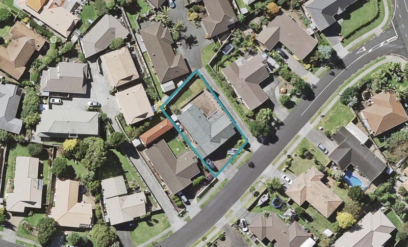 11 Edendale Road, Somerville, Manukau - Carousel 1