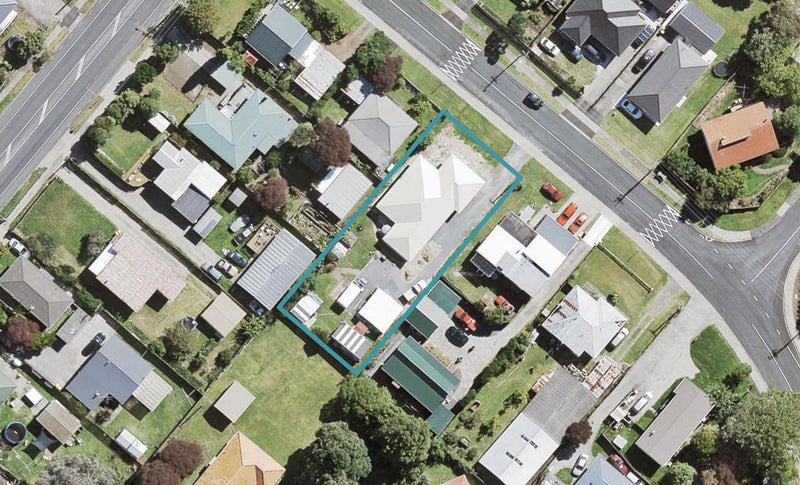 25 Parrs Cross Road, Henderson, Auckland - Carousel 1