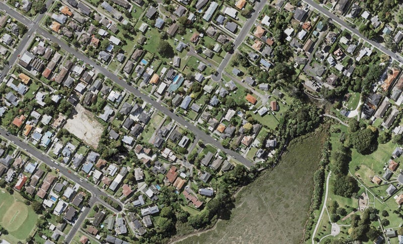 82 Francis Street, Hauraki, Auckland - Carousel 1