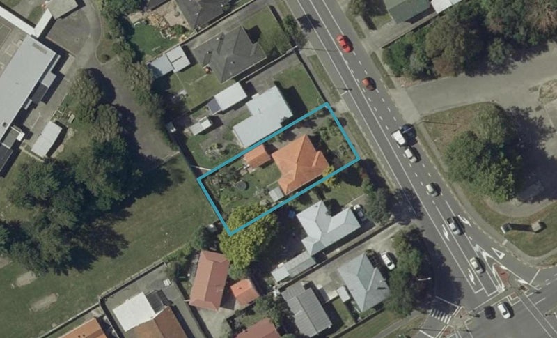 244 Botanical Road, Takaro, Palmerston North - Carousel 1