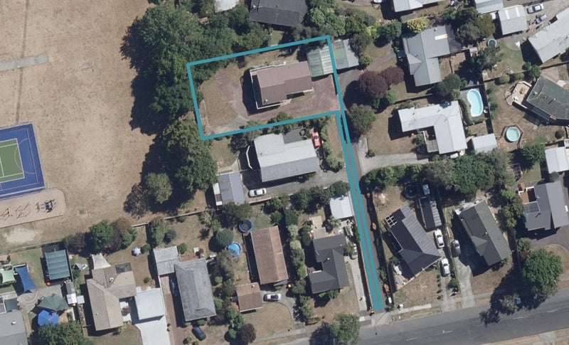 27 Cullimore Street, Pukete, Hamilton - Carousel 1