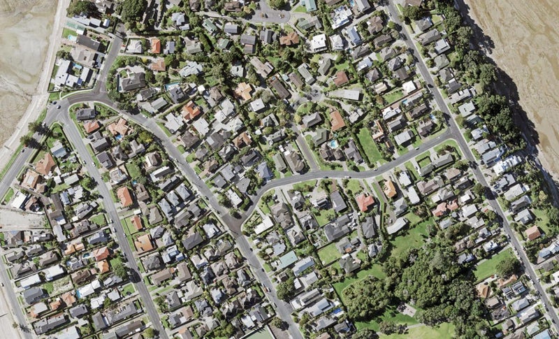 4 Lynton Road, Bucklands Beach, Auckland - Carousel 1