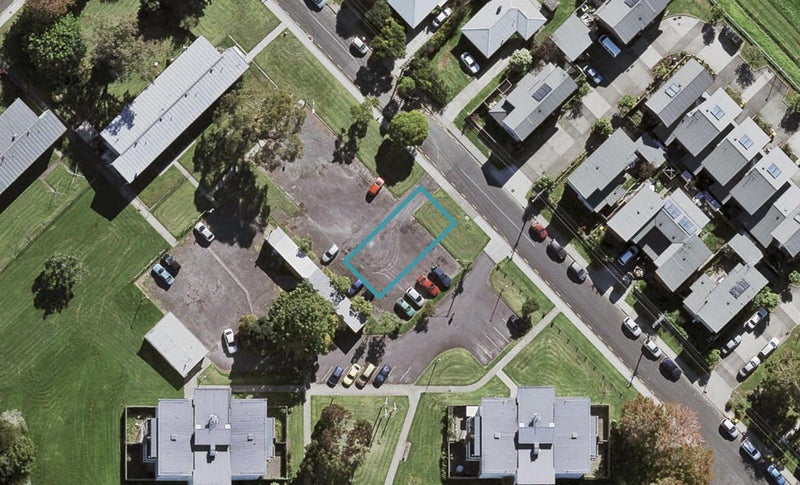 57 Tonar Street, Northcote, Auckland - Carousel 1