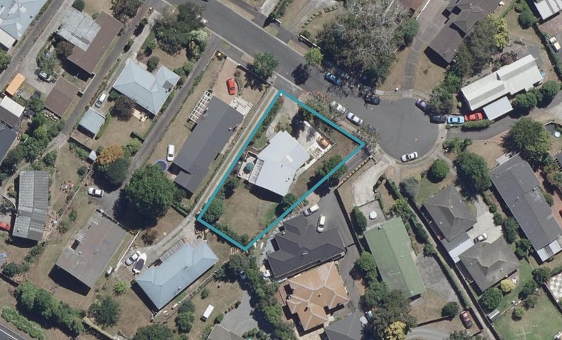 88 Flynn Road, Hillcrest, Hamilton - Carousel 1
