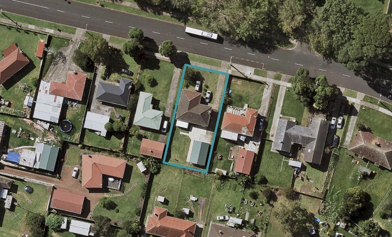 9 Alexander Crescent, Otara, Auckland - Carousel 1