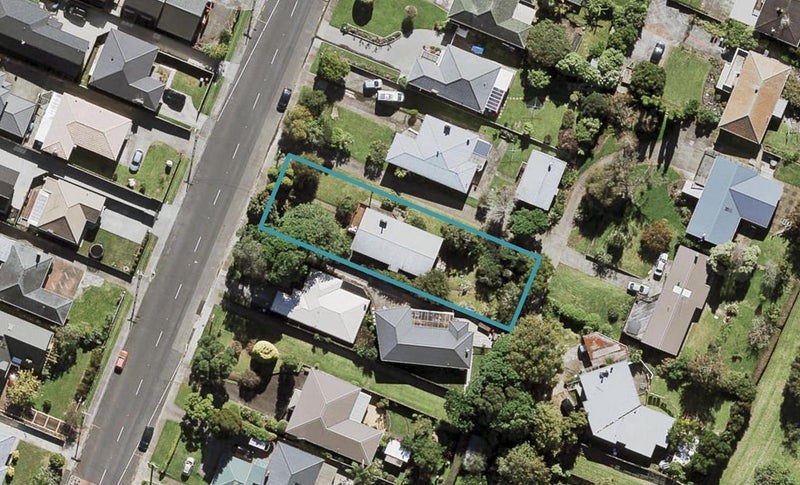 63 Olsen Avenue, Hillsborough, Auckland - Carousel 1