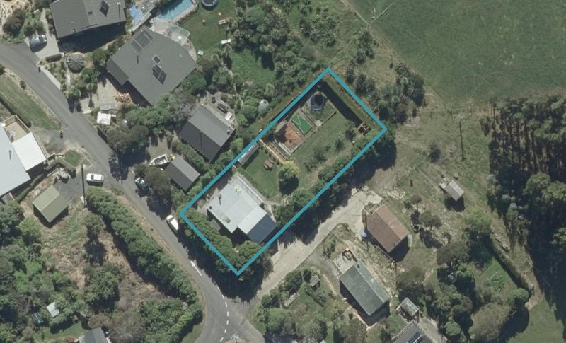 27 Bradley Road, Osborne, Port Chalmers - Carousel 1