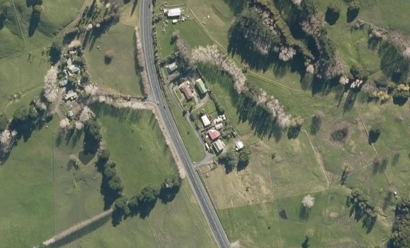 2050 State Highway 1, Kaiwaka - Carousel 1