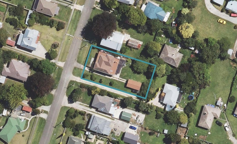 10 Bloomfield Road, Te Hapara, Gisborne - Carousel 1