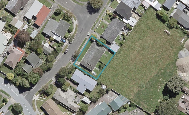 8A Chesney Street, Avalon, Lower Hutt - Carousel 1