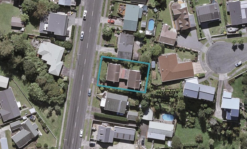 96 Heta Road, Highlands Park, New Plymouth - Carousel 1