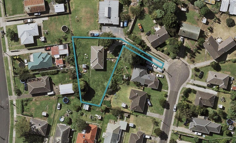 10 Craig Place, Otara, Auckland - Carousel 1