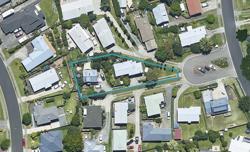 12B Lawson Place, Hairini, Tauranga - Carousel 1