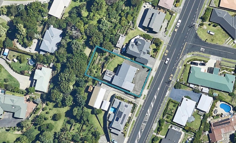 330 Otumoetai Road, Otumoetai, Tauranga - Carousel 1