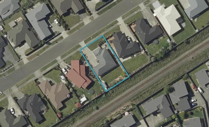 42 Geneva Terrace, Kelvin Grove, Palmerston North - Carousel 1