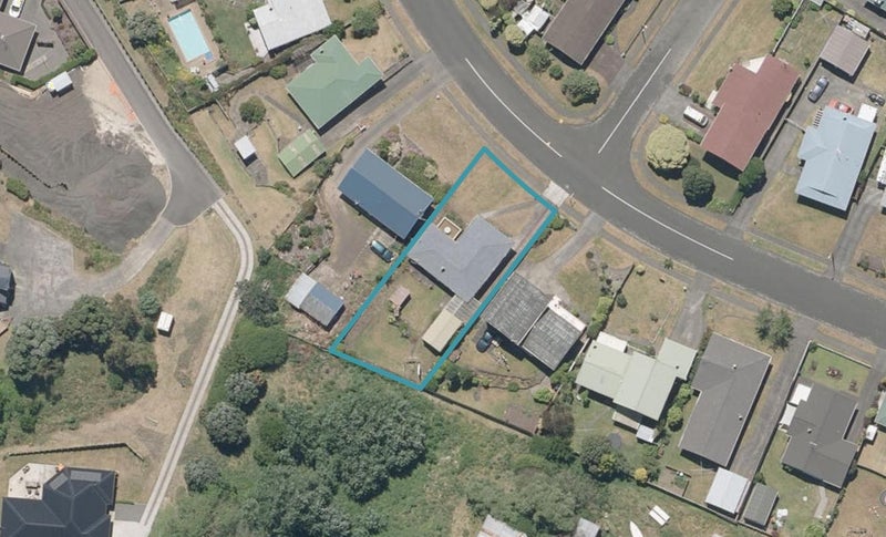 9 Karamu Street, Tawhero, Whanganui - Carousel 1