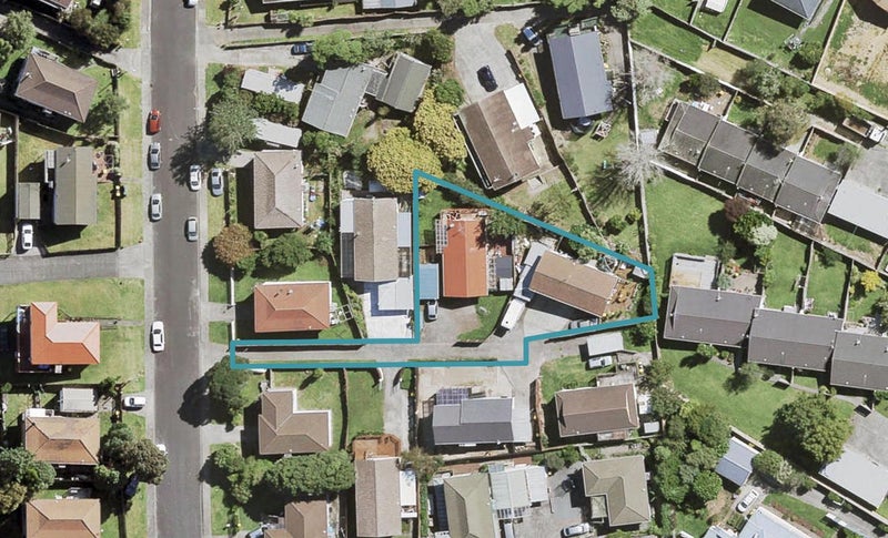 1/17 Borich Road, Sunnyvale, Auckland - Carousel 1