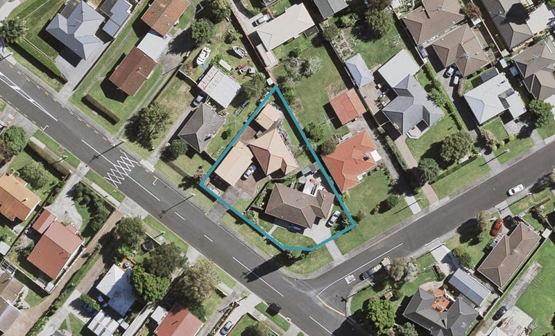 1/8 Liverpool Street, Papakura, Auckland - Carousel 1