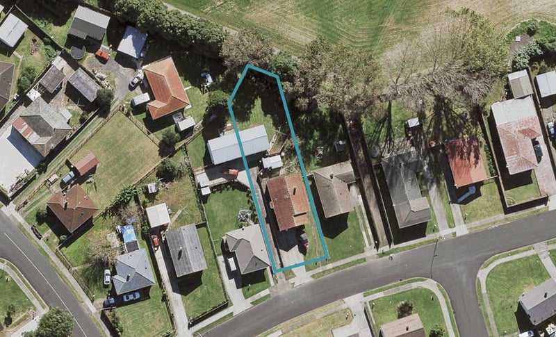 8 Caravelle Close, Mangere, Auckland - Carousel 1