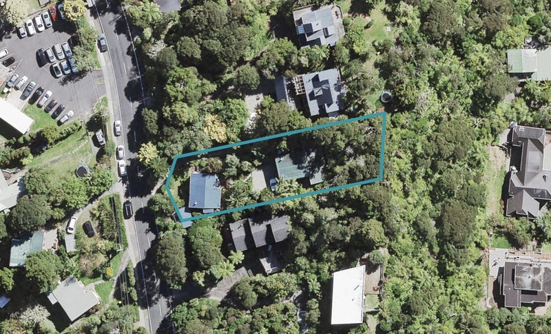 8 Victory Road, Laingholm, Auckland - Carousel 1