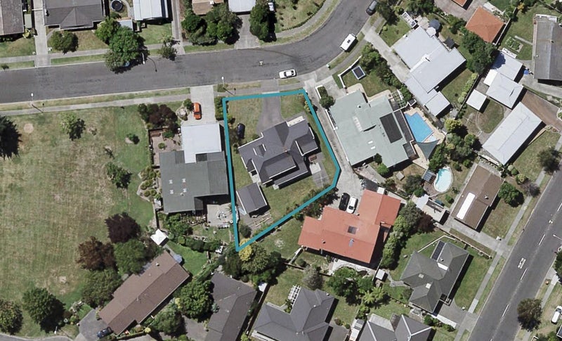 15 Donegal Crescent, Tamatea, Napier - Carousel 1