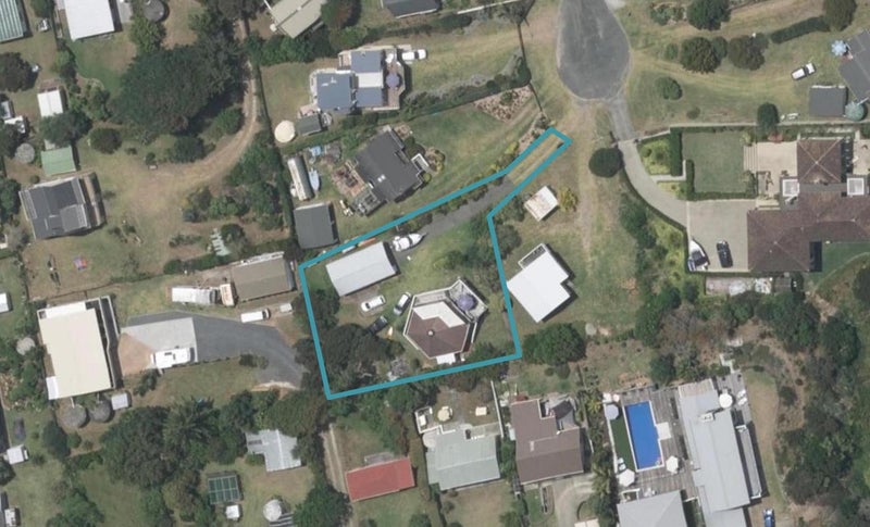 12 Harbourview Street, Mangawhai Heads, Mangawhai - Carousel 1
