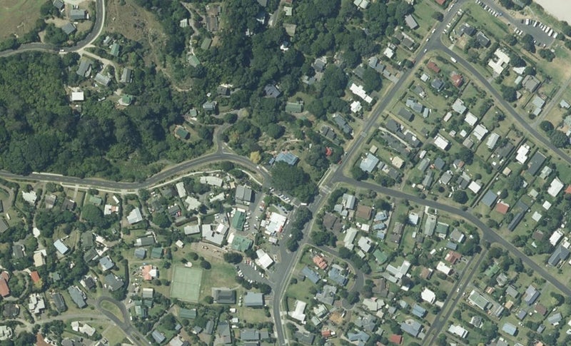 4 Grange Road, Hahei, Whitianga - Carousel 1