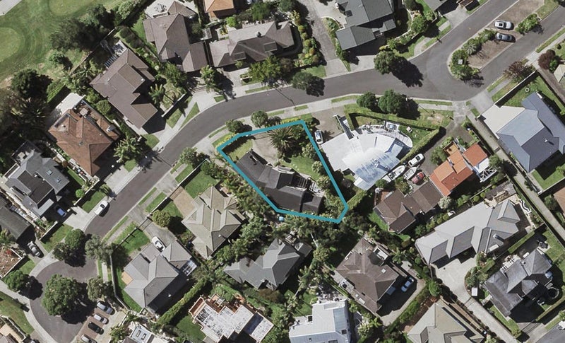 31 Allen Johnston Place, Saint Johns, Auckland - Carousel 1