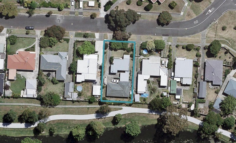 8A Logan Avenue, Marewa, Napier - Carousel 1