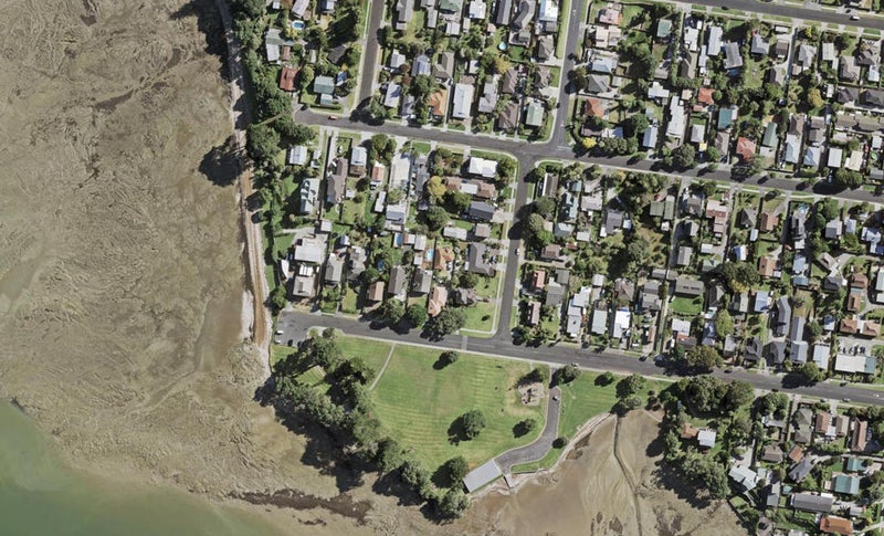 37A Roys Road, Weymouth, Auckland - Carousel 1