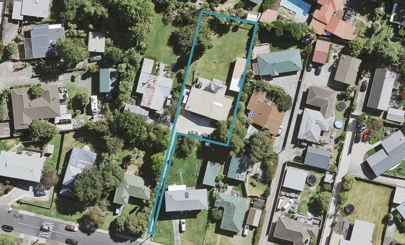 13A Woodvale Road, Glen Eden, Auckland - Carousel 1
