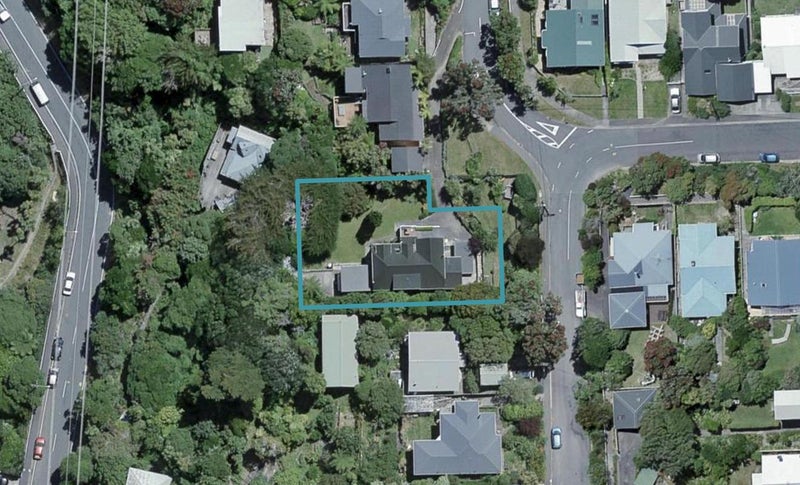 2 Putnam Street, Northland, Wellington - Carousel 1