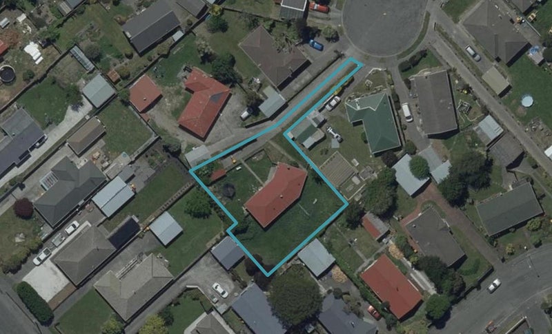 33 Avro Crescent, Hornby, Christchurch - Carousel 1