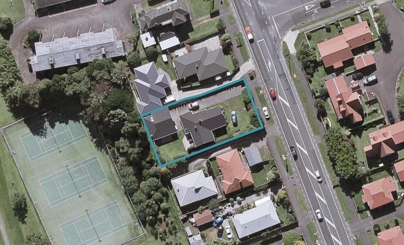232 Coronation Avenue, Welbourn, New Plymouth - Carousel 1
