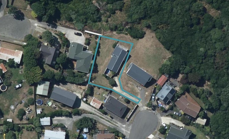 13 Tikati View, Titahi Bay, Porirua - Carousel 1
