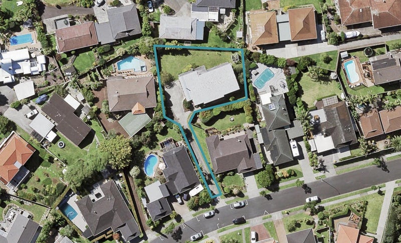 10 Paykel Avenue, Farm Cove, Auckland - Carousel 1