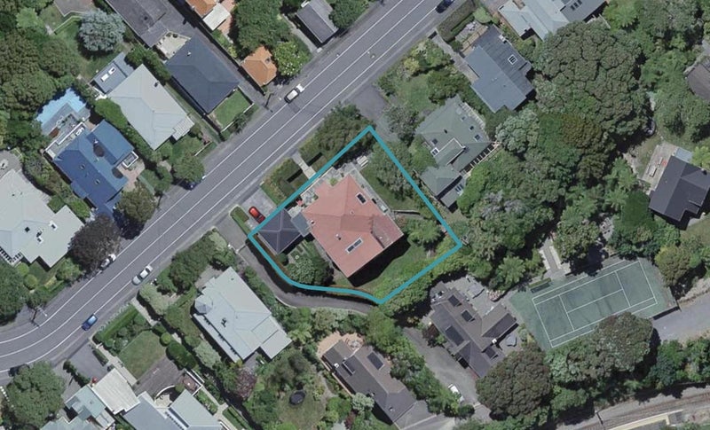 17 Simla Crescent, Khandallah, Wellington - Carousel 1