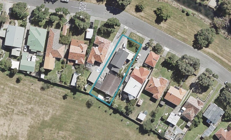 59B riverside DRIVE, WAIWHETU, LOWER HUTT - Carousel 1